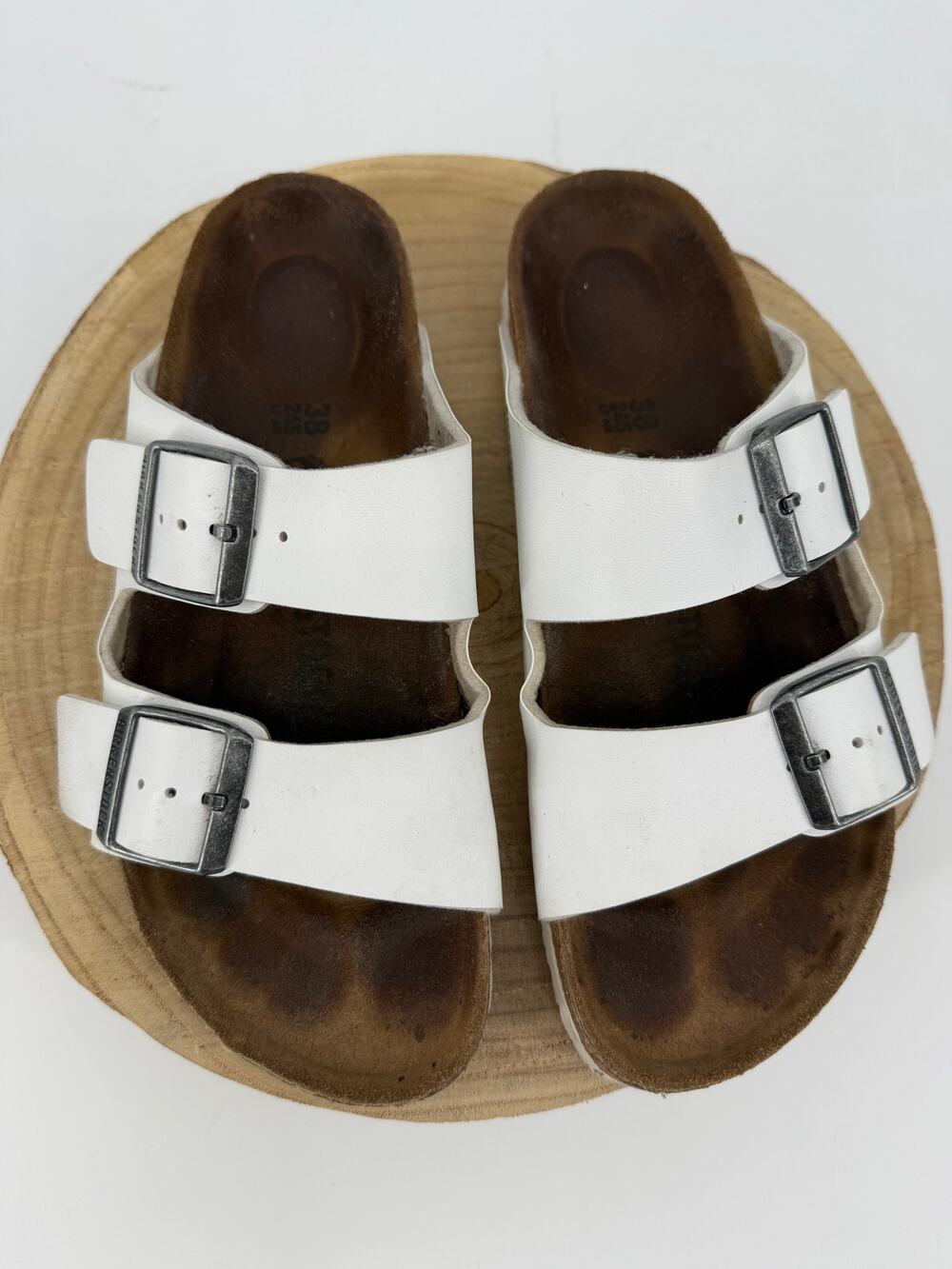 Birkenstock Arizona White Birko-Flor Sandals EU 38 US W 7-7.5 Gorpcore Granola